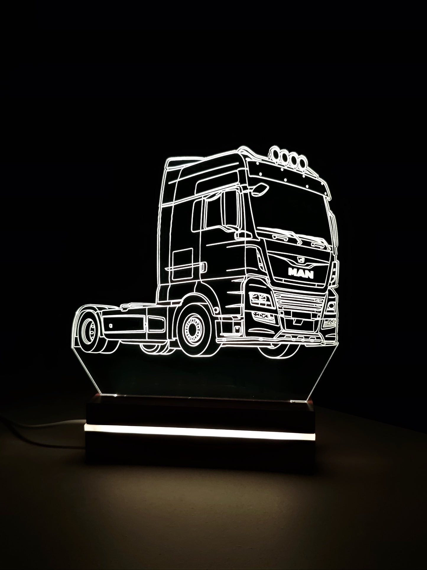 ''MAN'' TRUCK LED LIGHTING